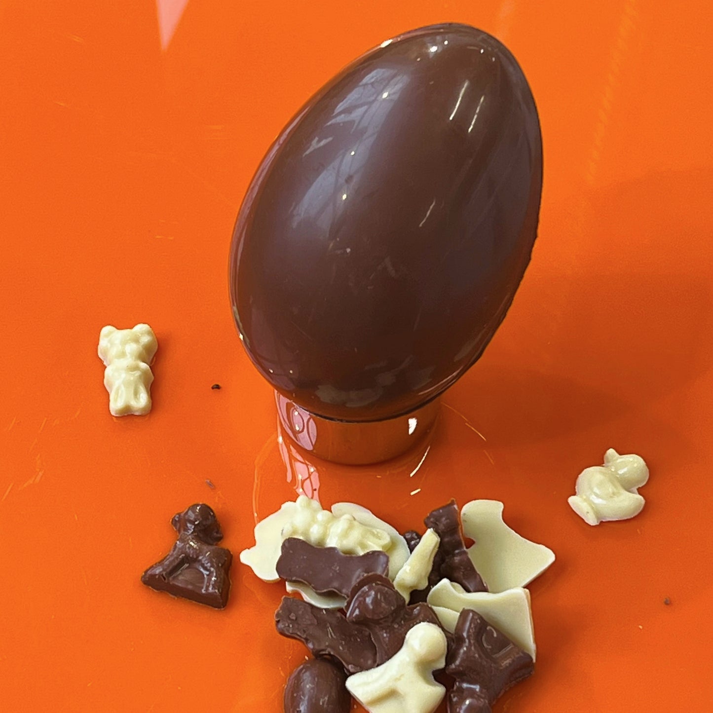 Oeuf de Pâques Renée au chocolat au lait